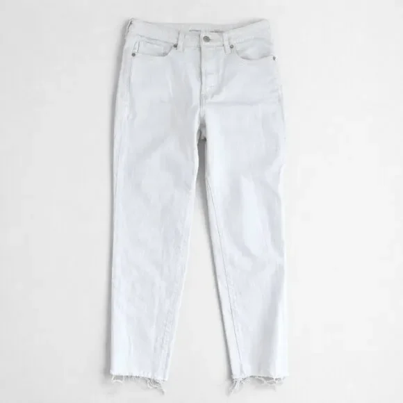 Old Navy O.G. Straight High-Waisted Secret Smooth White Jeans Size 6 Raw Hem - Picture 1 of 9